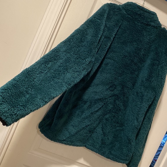 NWOT Victoria’s Secret PINK M Green Teddy Fleece Pullover - Picture 8 of 8